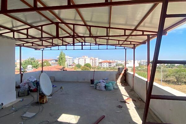 WhatsApp Image 2024-03-11 at 22.18.05 (2)