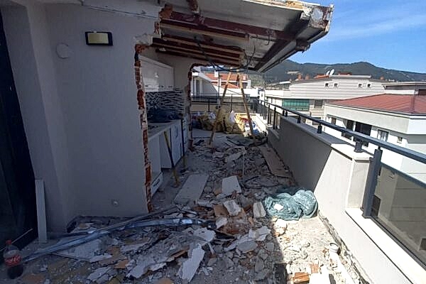 WhatsApp Image 2024-03-11 at 22.35.59 (1)